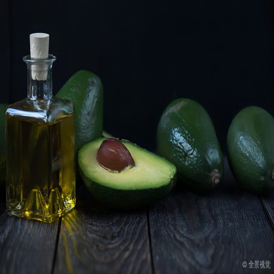 ¿El aceite de aguacate refinado es bueno para la piel?